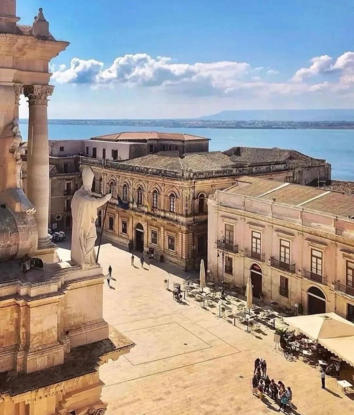 Aqua Suites Doria Syracuse Exterior foto